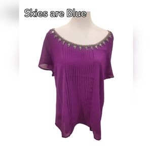 Skies are Blue Fushia Short Sleeve Jeweled Neckline Top Size L